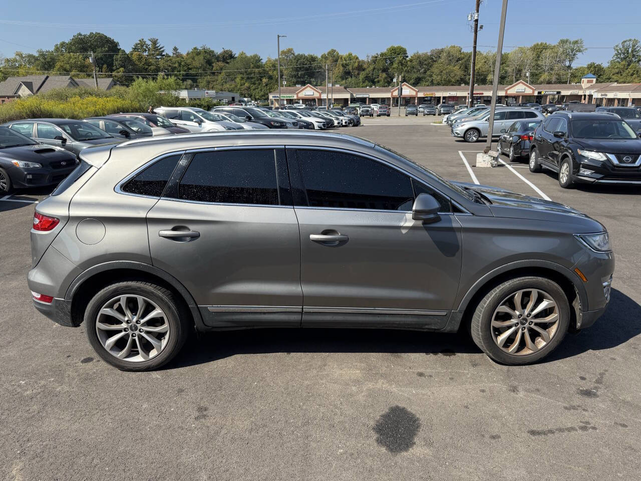 Used 2017 Lincoln MKC Select image 6