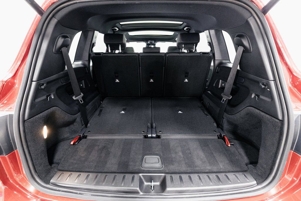 Used 2024 Mercedes-Benz EQB 300 4MATIC image 27