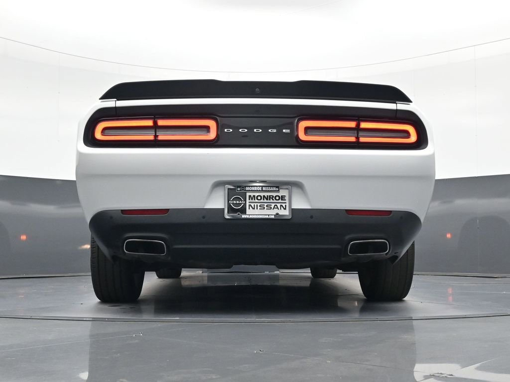 Used 2017 Dodge Challenger SXT w/ Blacktop Package RWD image 22