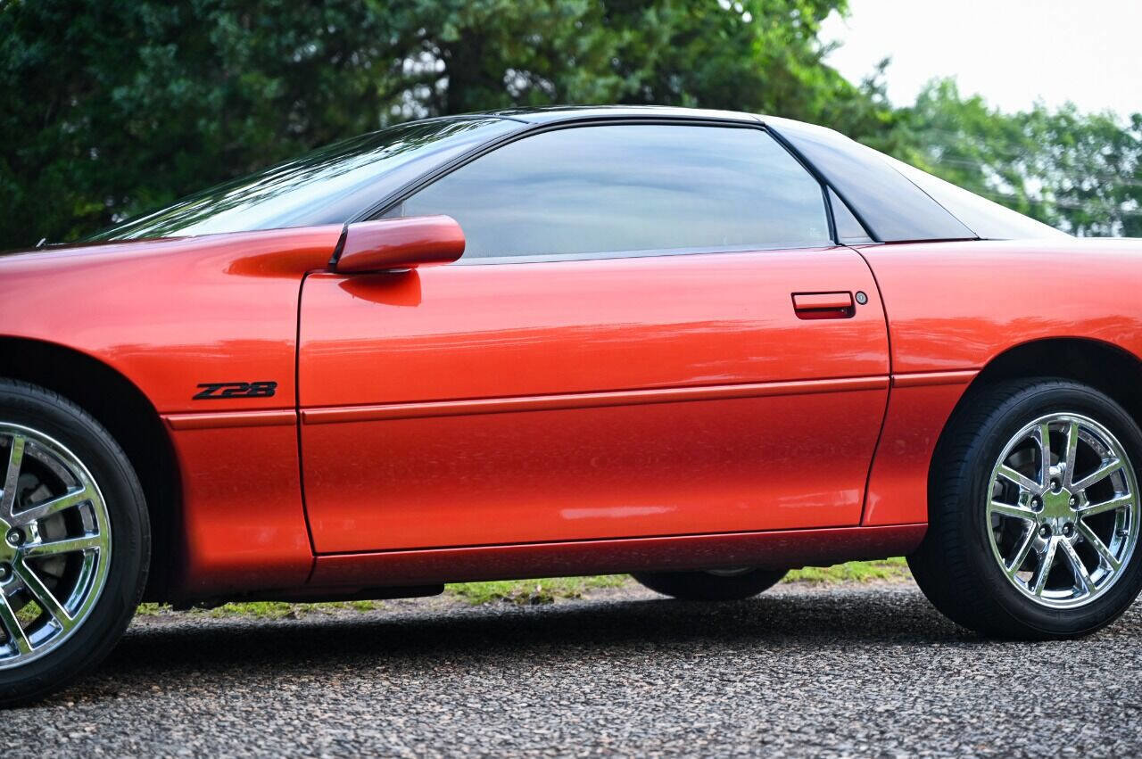 Used 2001 Chevrolet Camaro Z28 w/ Preferred Equipment Group 2 RWD image 41