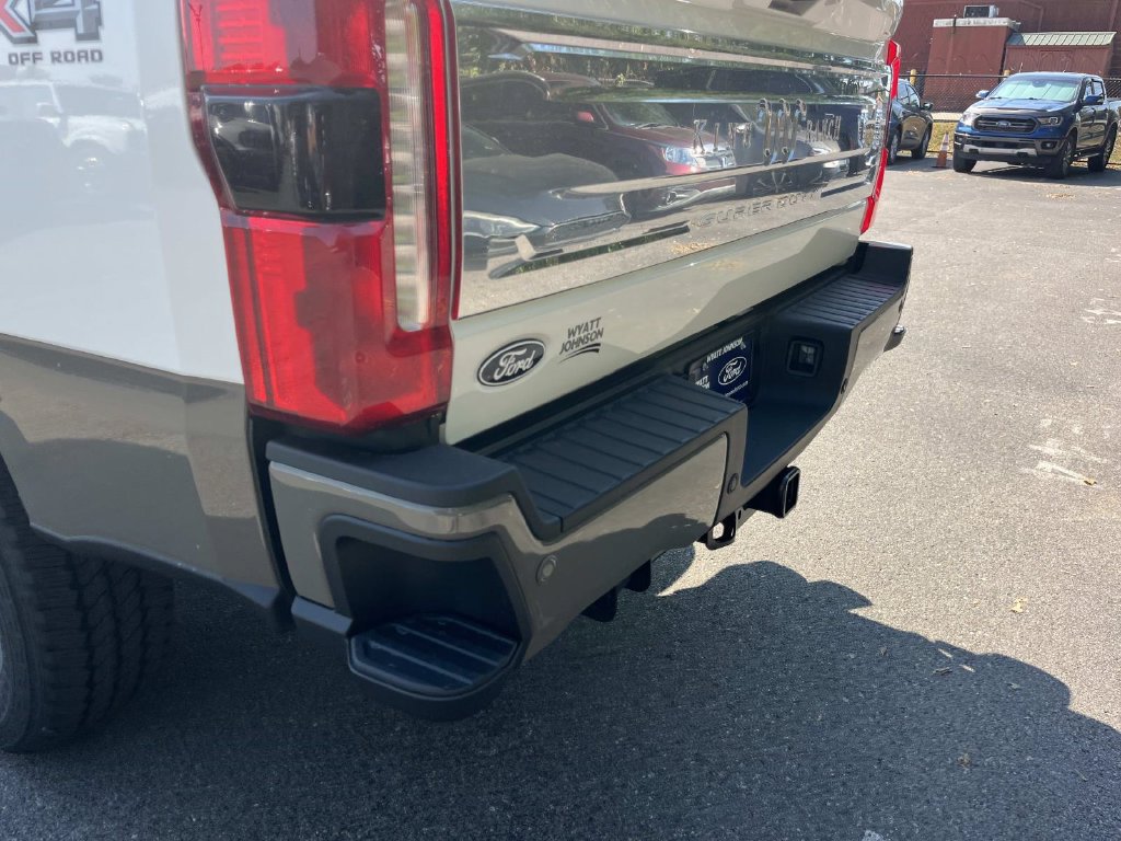 New 2027 Ford F250 King Ranch AWD/4WD image 11