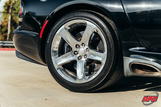 Used 2013 SRT Viper SRT-10 w/ Grand Touring Pkg RWD image 56