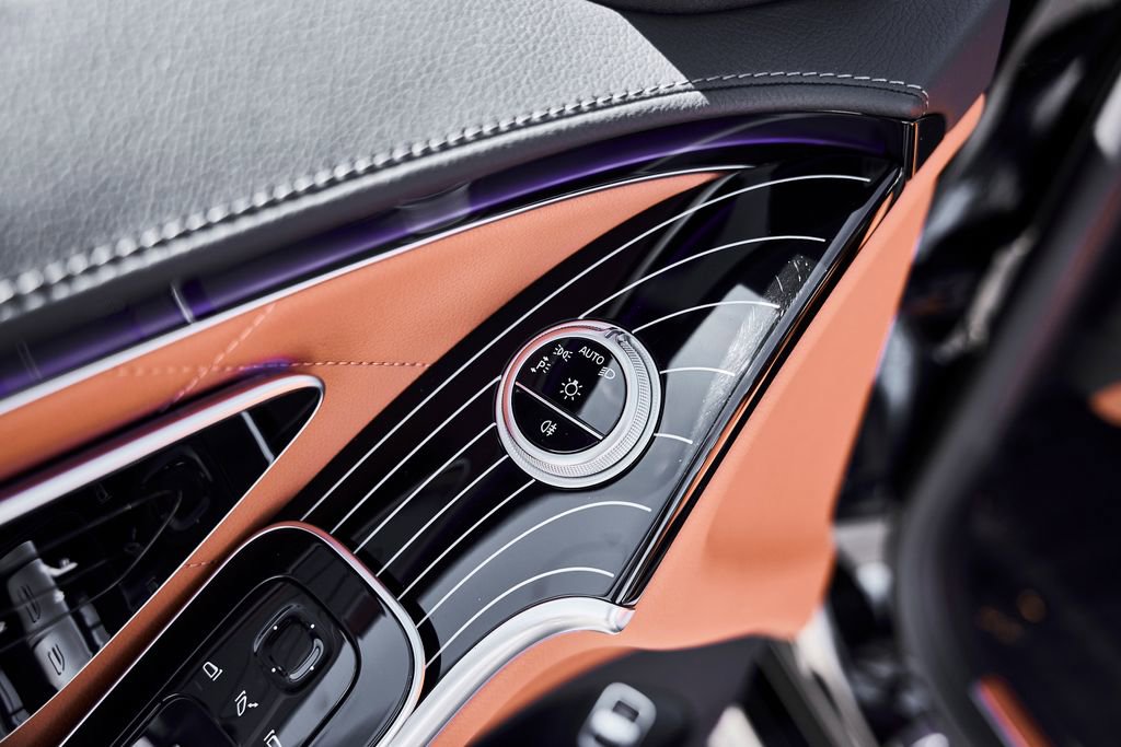 Used 2024 Mercedes-Benz S 63 AMG S image 32