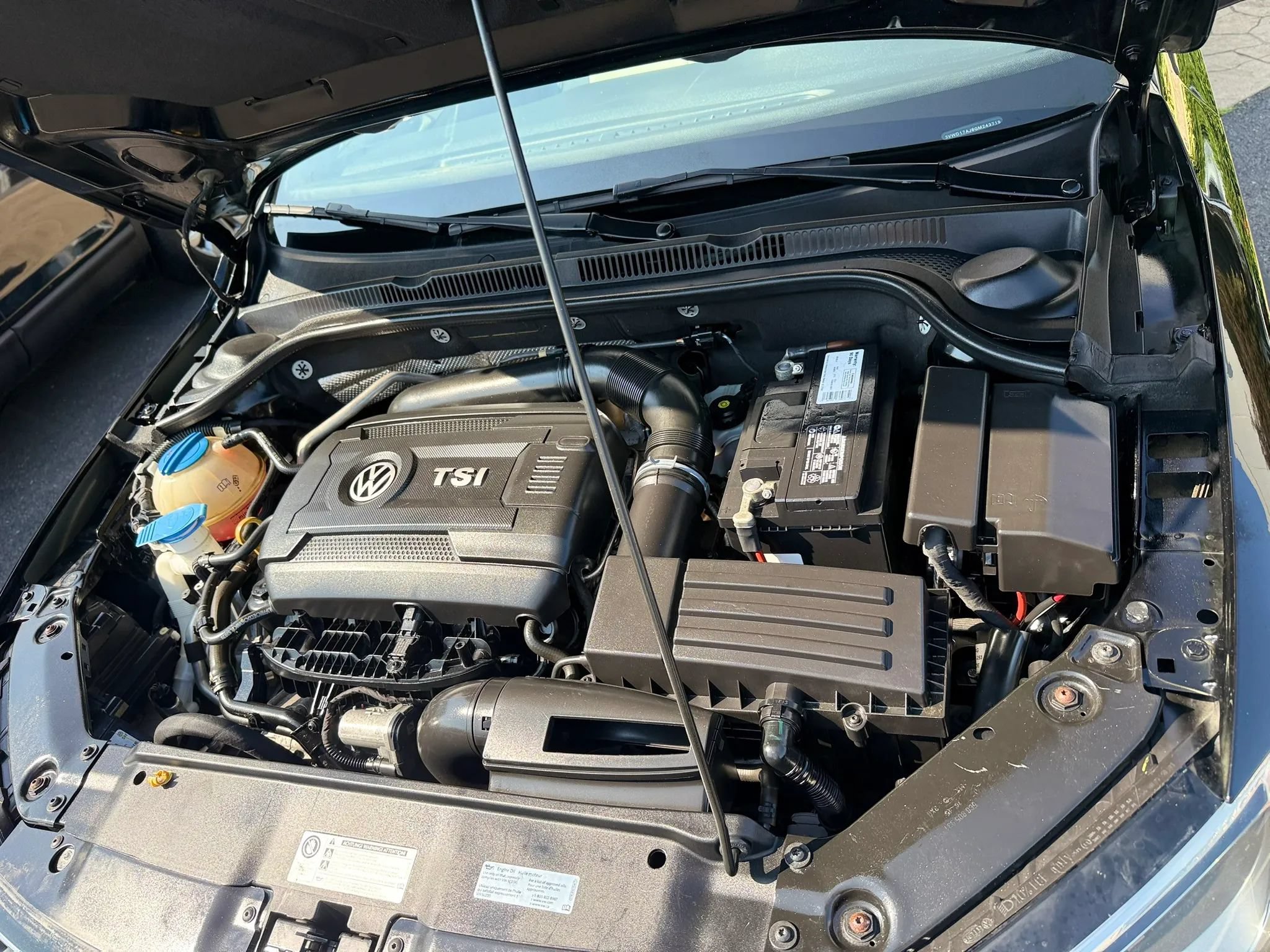 Used 2016 Volkswagen Jetta Sport FWD image 43