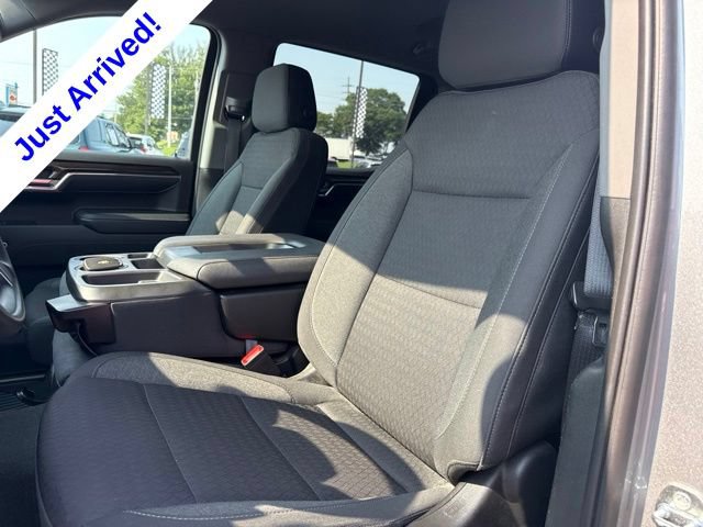 Used 2023 Chevrolet Silverado 1500 LT AWD/4WD image 9