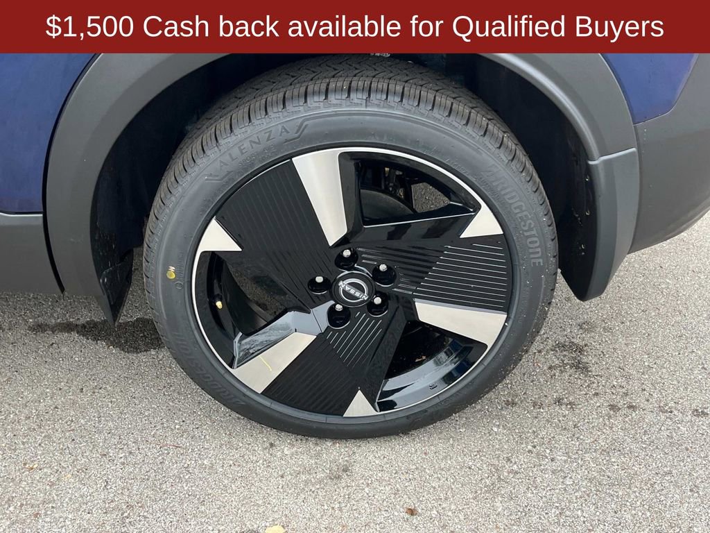 New 2026 Nissan Kicks SR w/ Cold Weather Package image 16