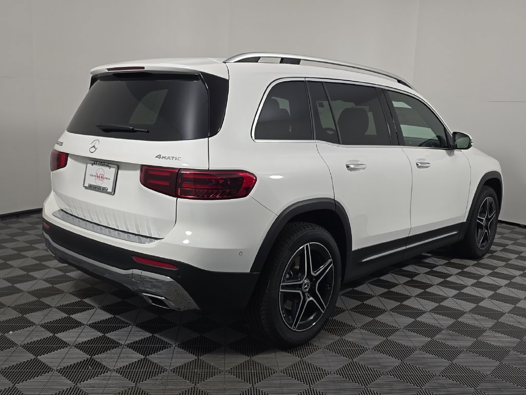 New 2026 Mercedes-Benz GLB 250 4MATIC image 7