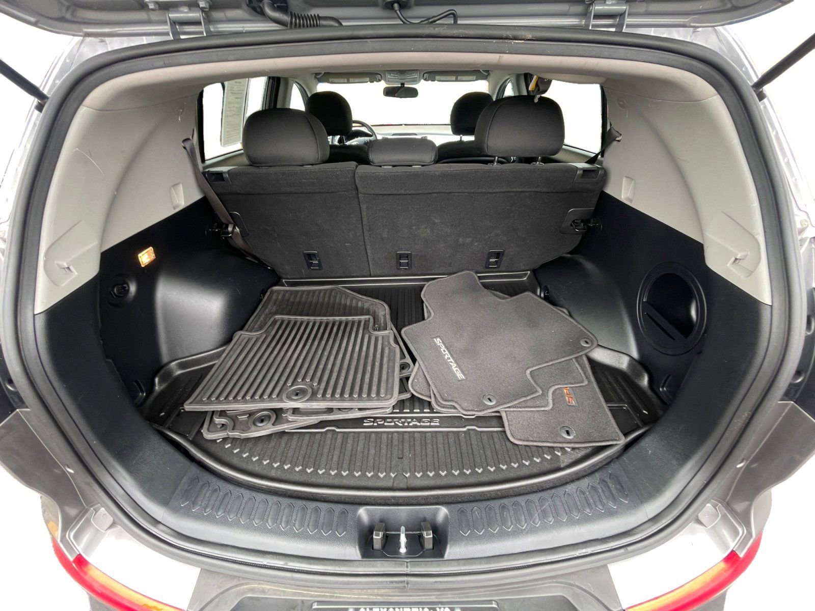 Used 2015 Kia Sportage LX image 19