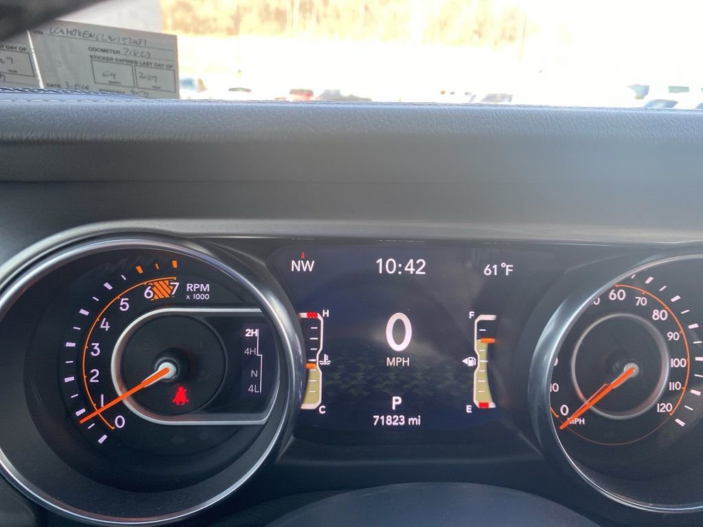 Certified 2020 Jeep Wrangler Unlimited Sahara image 32