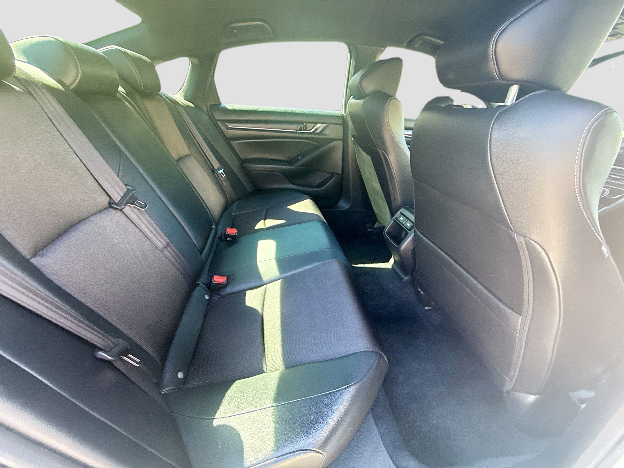 Certified 2022 Honda Accord Sport image 27