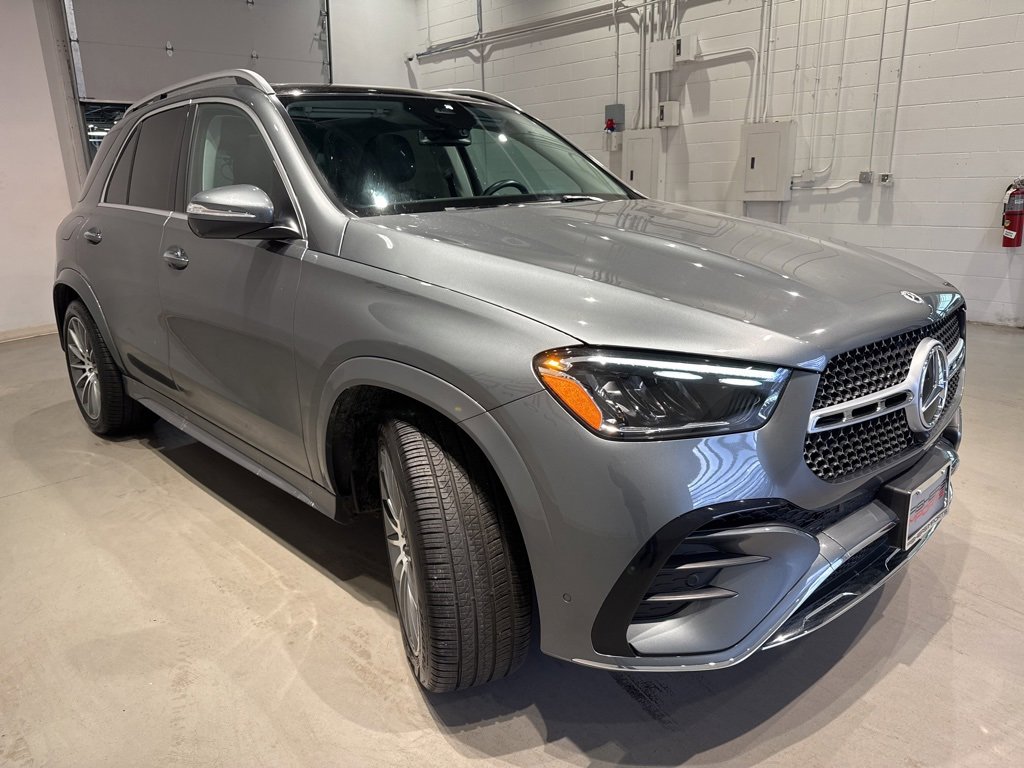 Used 2025 Mercedes-Benz GLE 350 GLE 350 w/ AMG Line Exterior image 3