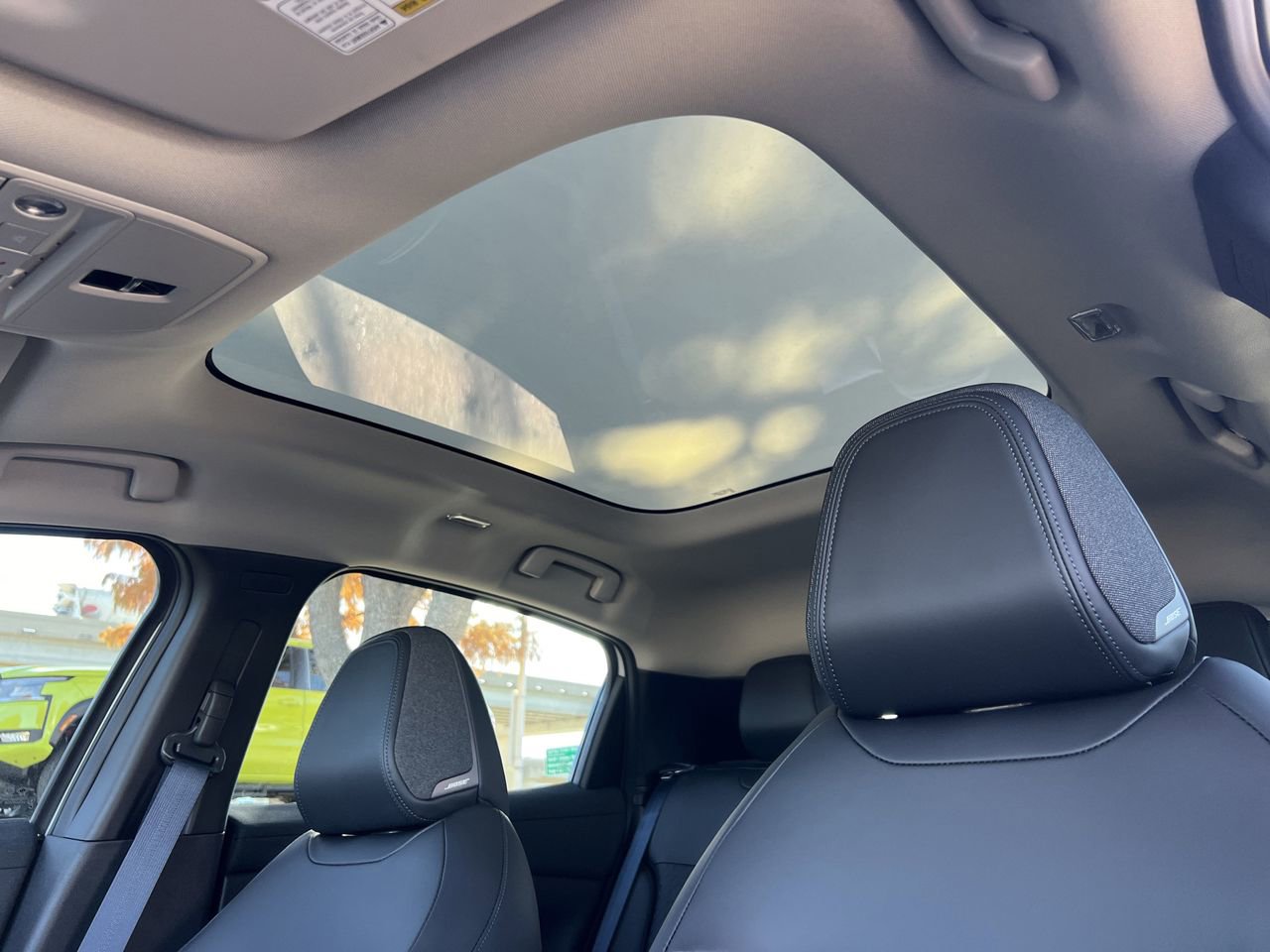 New 2026 Nissan Leaf Platinum+ w/ Cargo Package (Platinum+) image 16