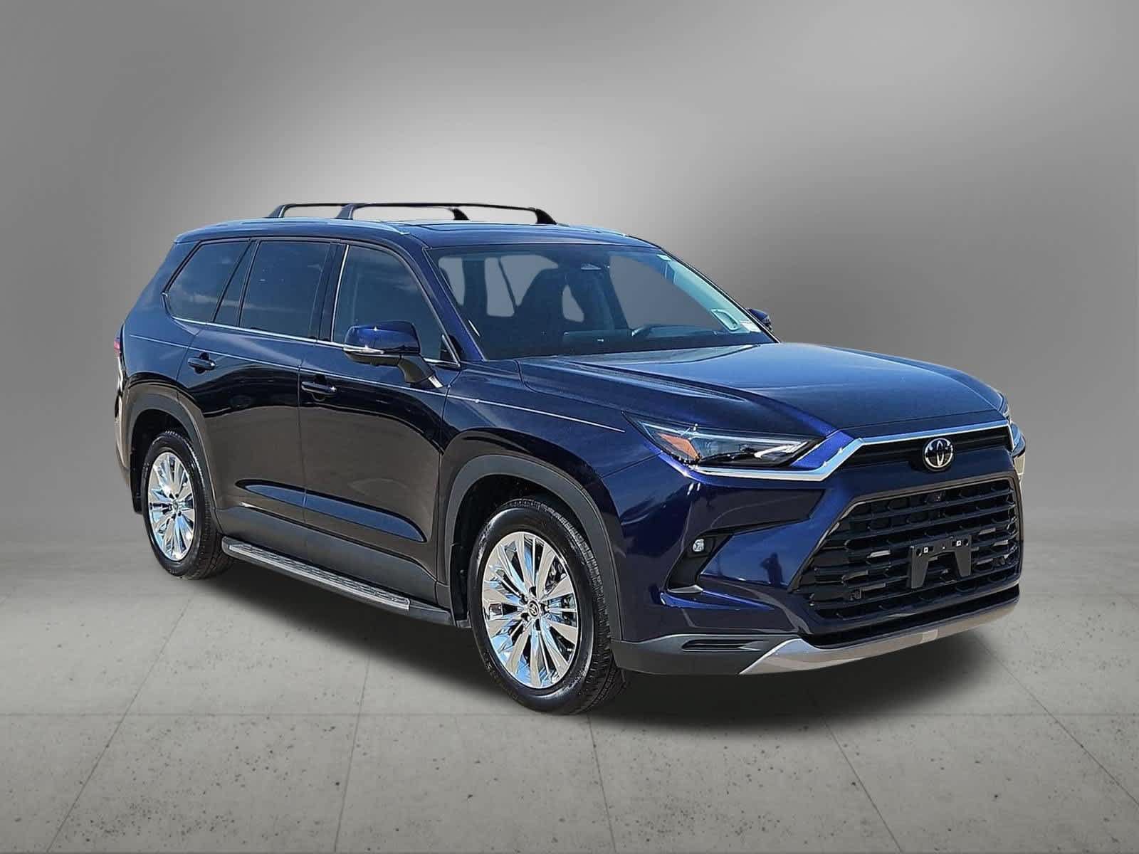 Used 2025 Toyota Grand Highlander AWD image 8