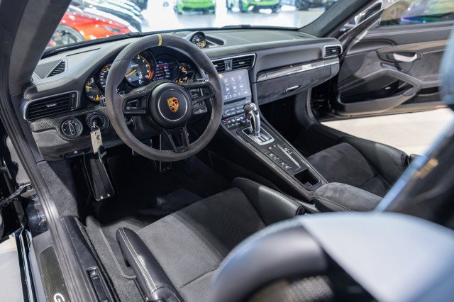Used 2019 Porsche 911 GT3 RS RWD image 34