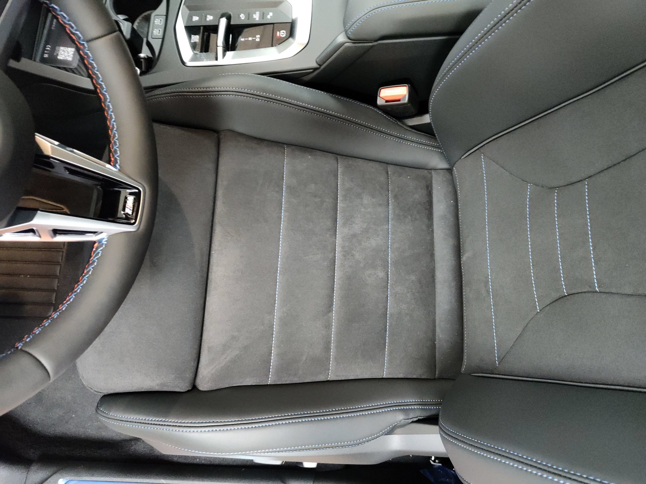 Used 2026 BMW M235i xDrive w/ Technology Package AWD/4WD image 13