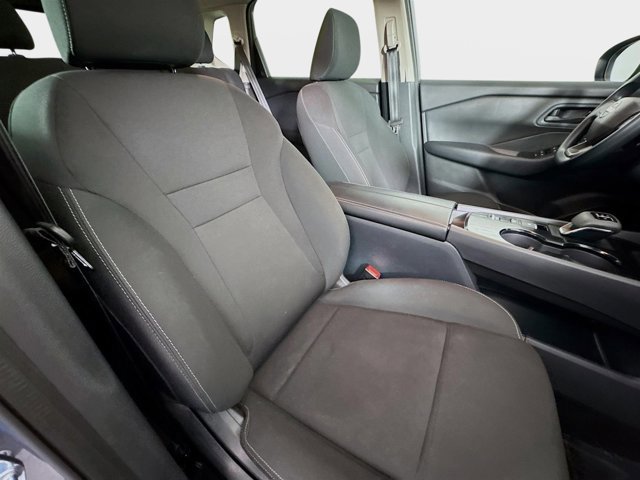 Certified 2025 Nissan Rogue S image 26