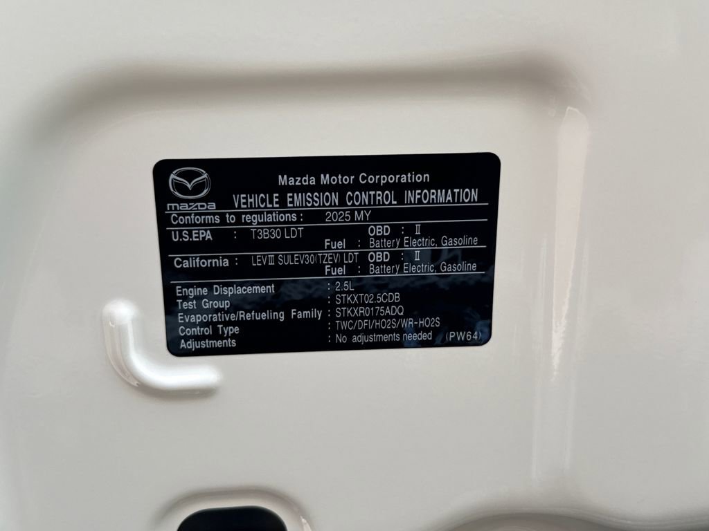 Used 2025 MAZDA CX-90 Plug-In Hybrid w/ Preferred image 10