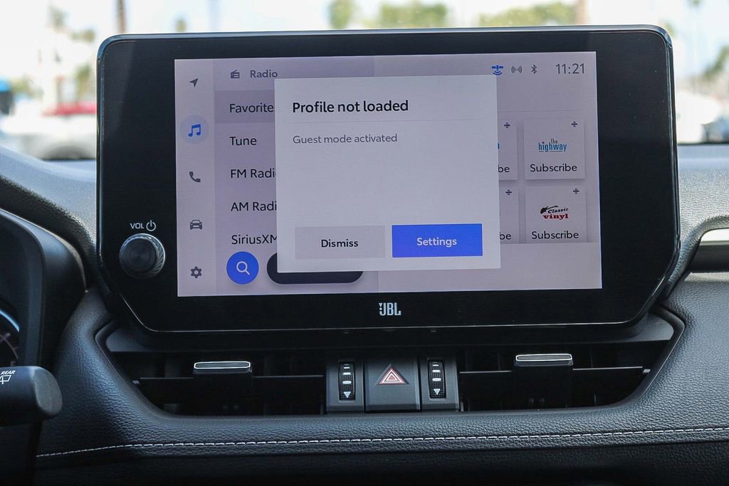 Used 2023 Toyota RAV4 XLE Premium image 14