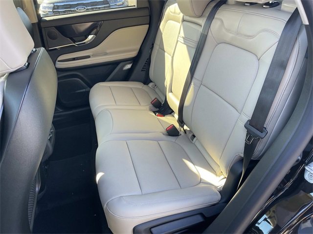 New 2026 Lincoln Corsair Reserve w/ Jet Appearance Package image 18