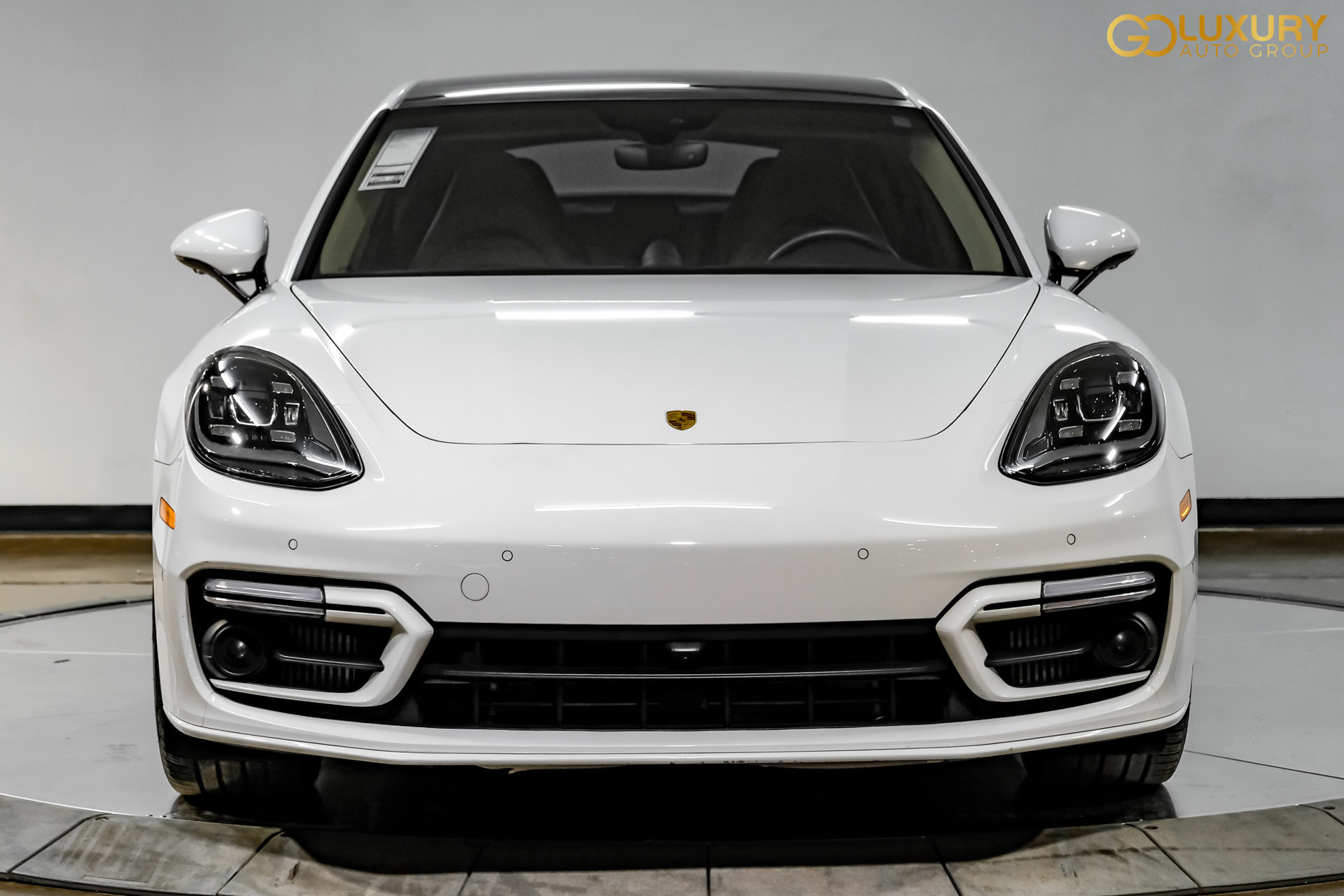 Used 2023 Porsche Panamera Platinum Edition w/ Sportdesign Package RWD image 7