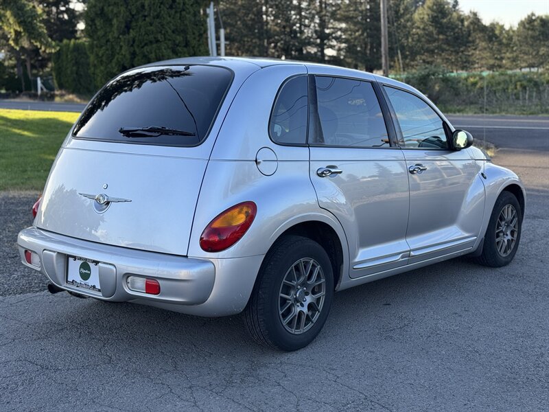 Used 2004 Chrysler PT Cruiser w/ PWR Convenience Group FWD image 4
