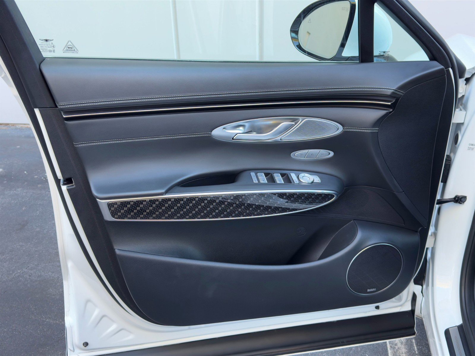 Used 2022 Genesis GV70 3.5T Sport w/ Sport Prestige Package image 46