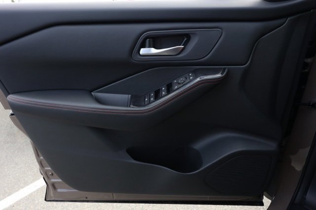 New 2026 Nissan Rogue SV image 23