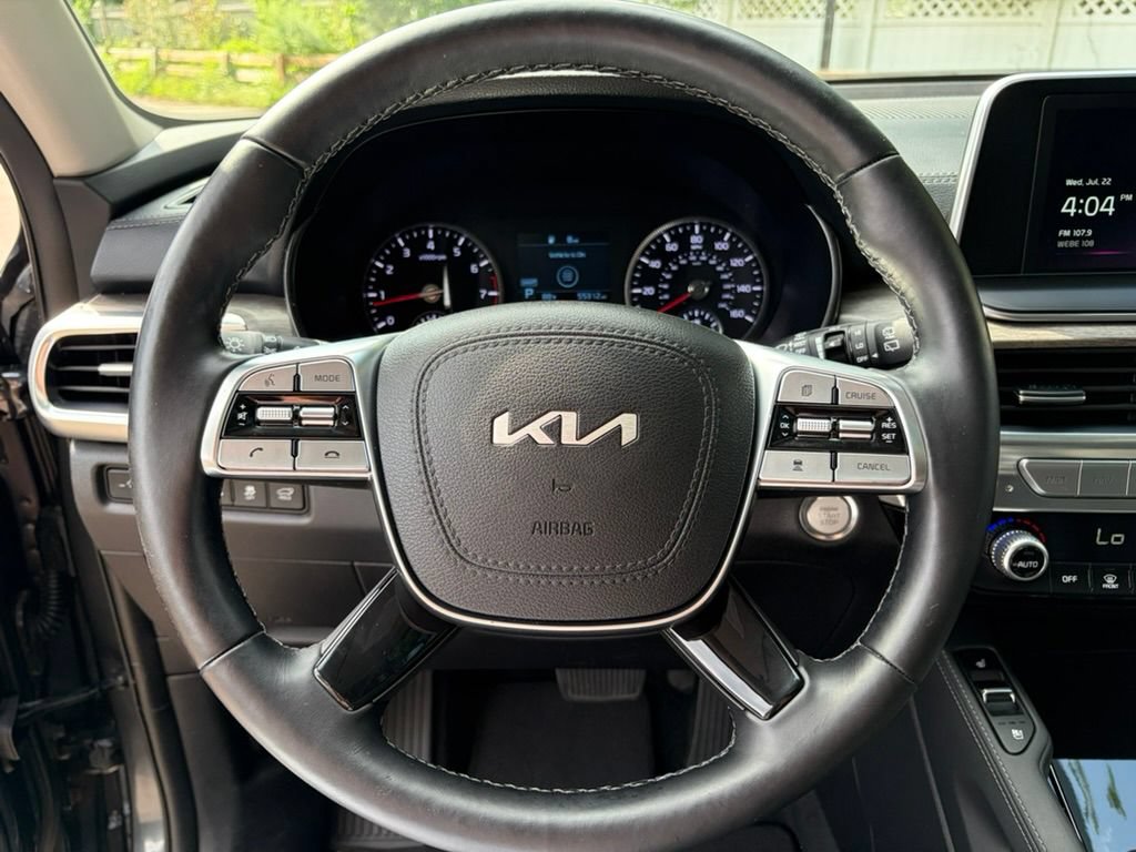 Used 2022 Kia Telluride EX w/ EX Premium Package AWD/4WD image 18