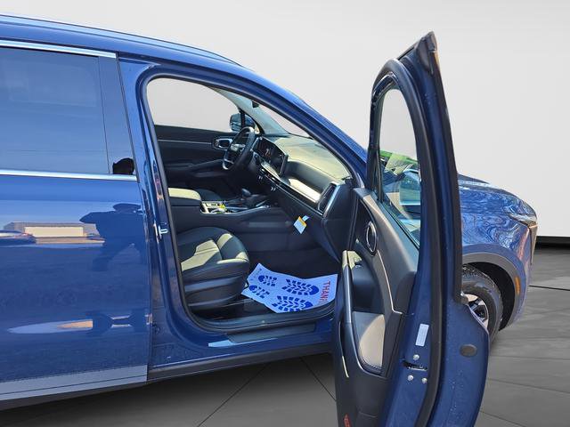 New 2026 Kia Sorento S image 13