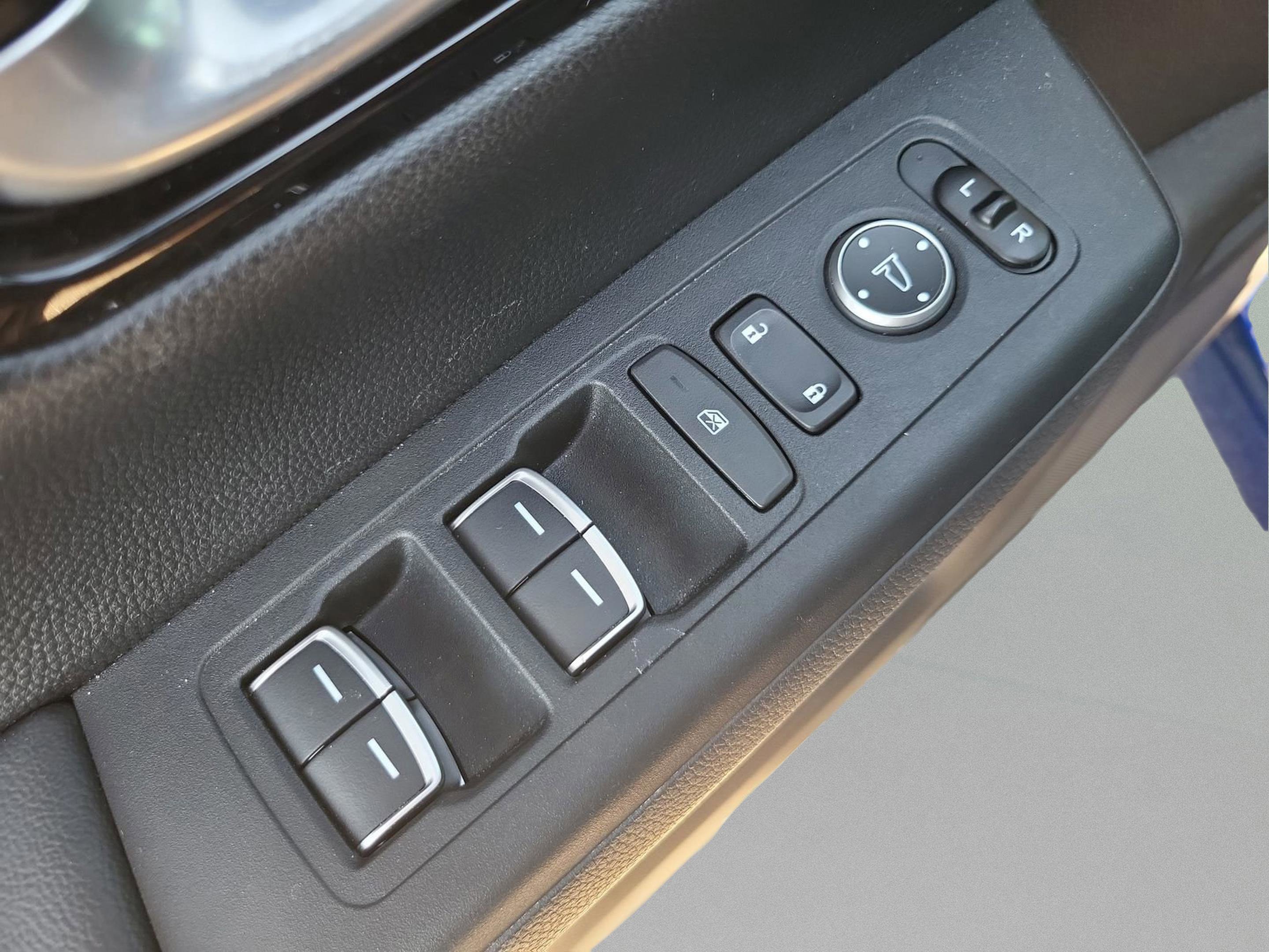 Certified 2023 Honda CR-V EX-L image 16