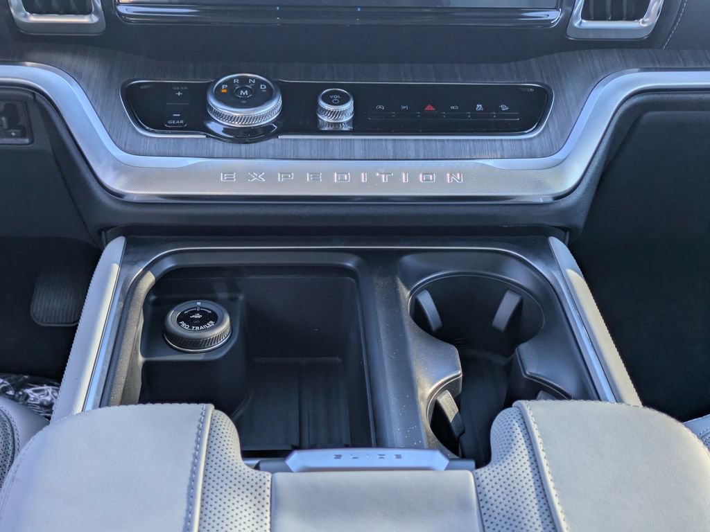 New 2026 Ford Expedition Max Platinum w/ Platinum Ultimate Package AWD/4WD image 29