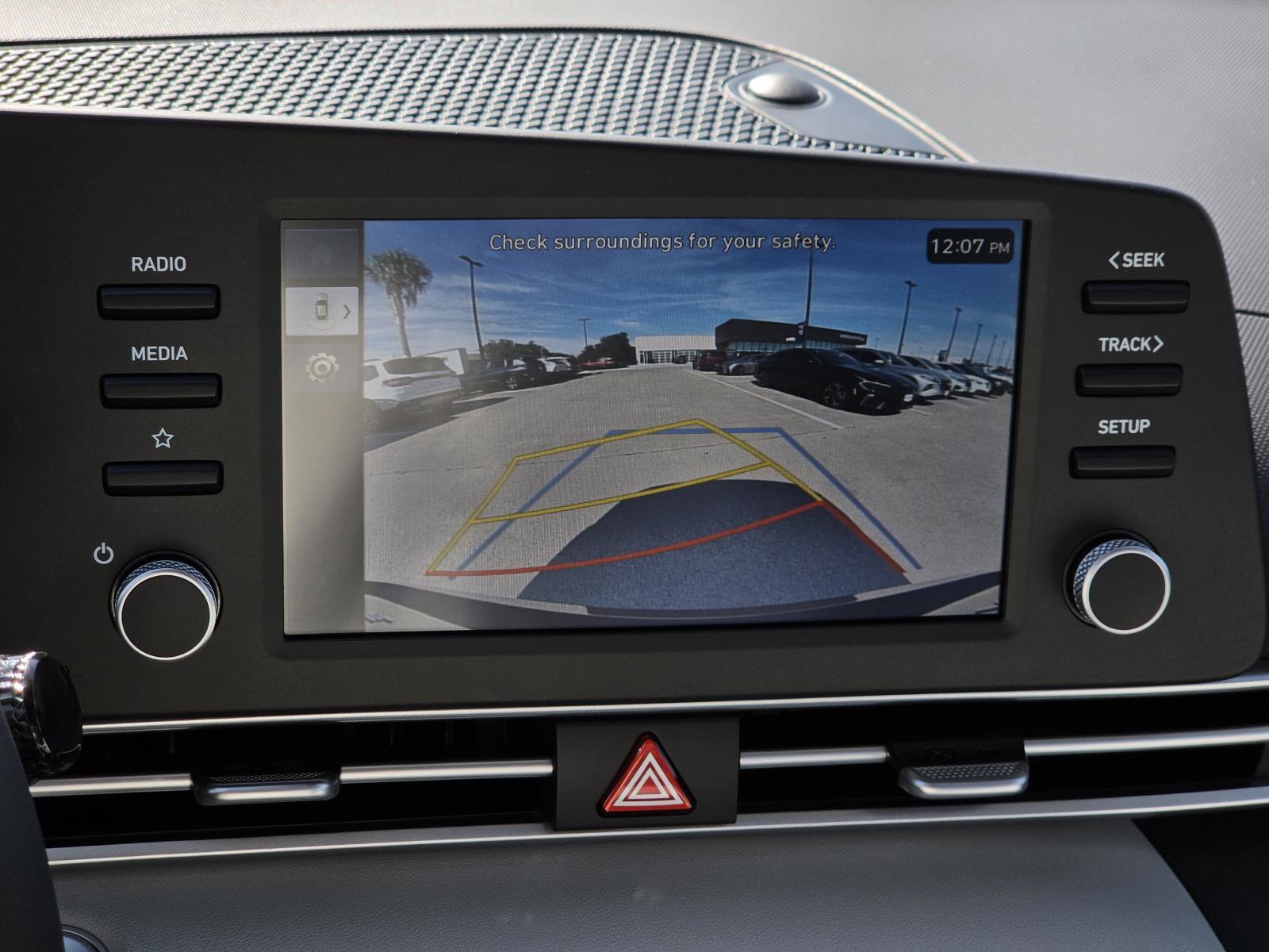 New 2026 Hyundai Elantra SEL Sport FWD image 17