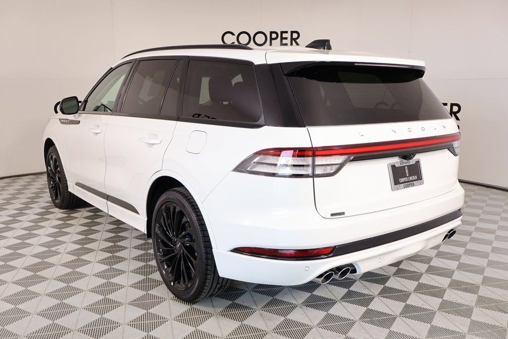 New 2025 Lincoln Aviator Reserve w/ Jet Appearance Package image 24