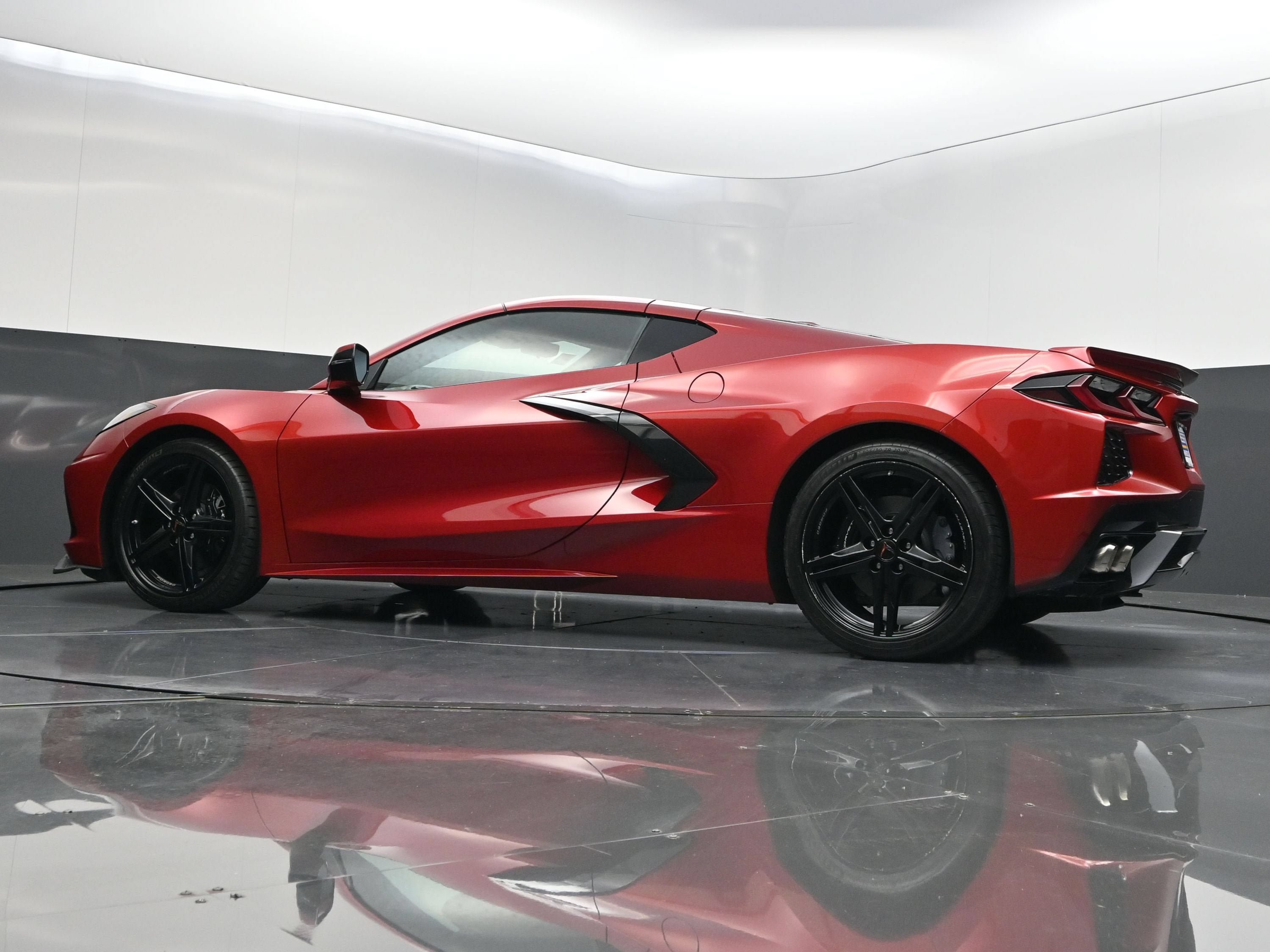 Used 2026 Chevrolet Corvette Stingray Coupe w/ 1LT RWD image 41