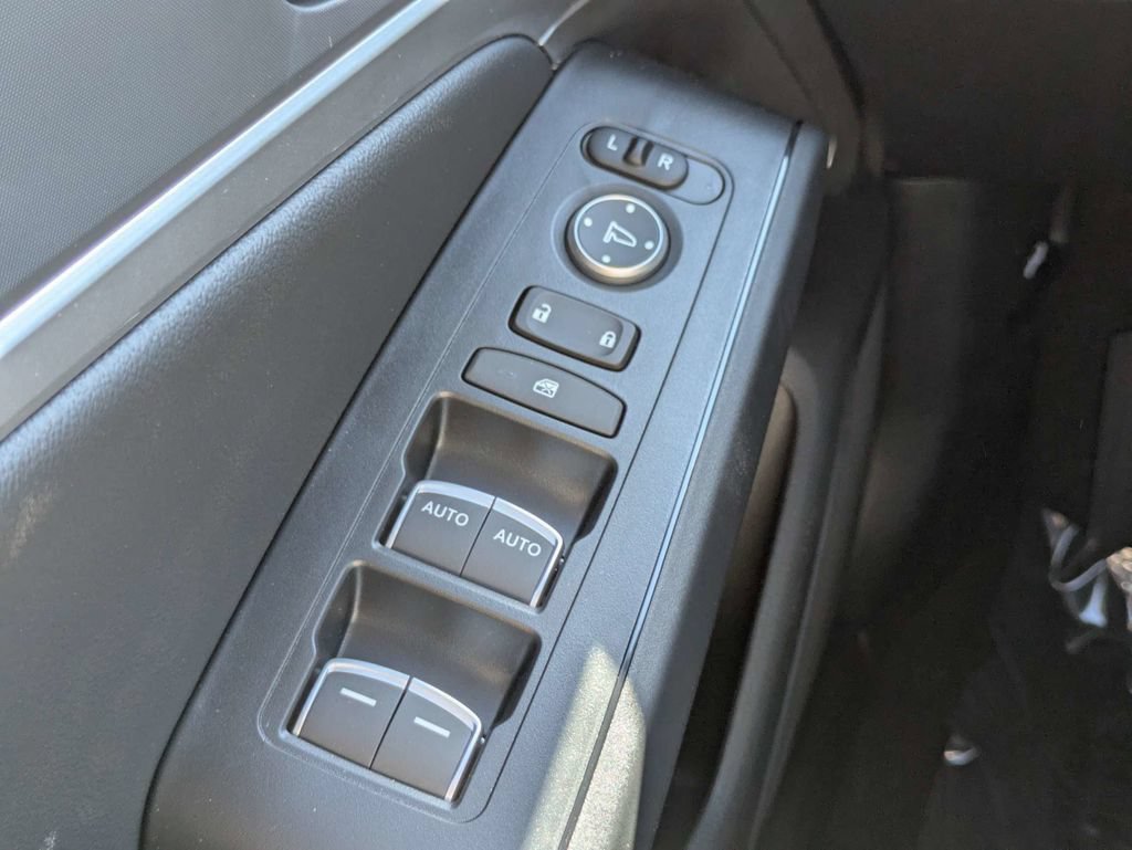 Used 2026 Acura Integra FWD image 26
