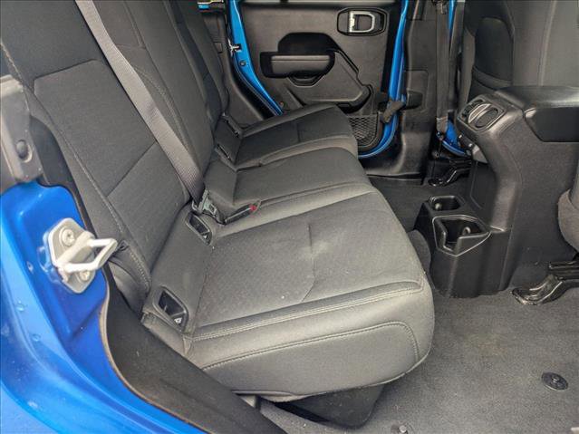 Used 2022 Jeep Gladiator Sport AWD/4WD image 18