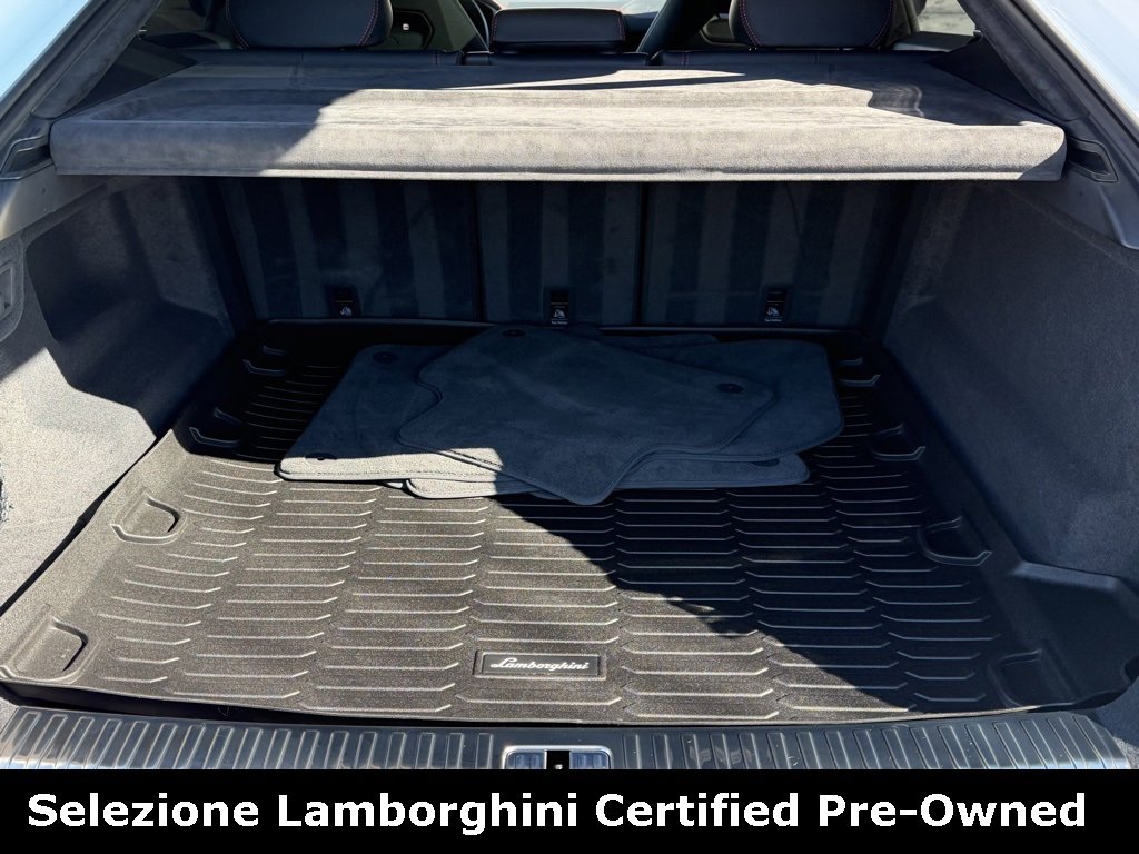 Used 2024 Lamborghini Urus S image 48