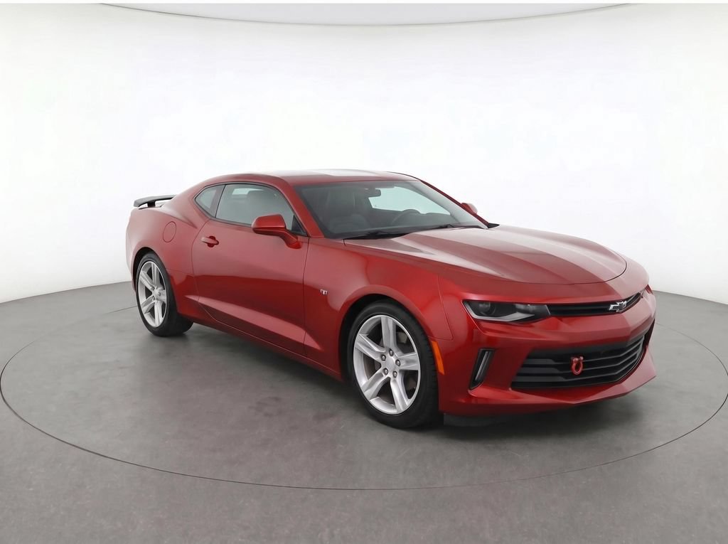 Used 2016 Chevrolet Camaro LT RWD image 2