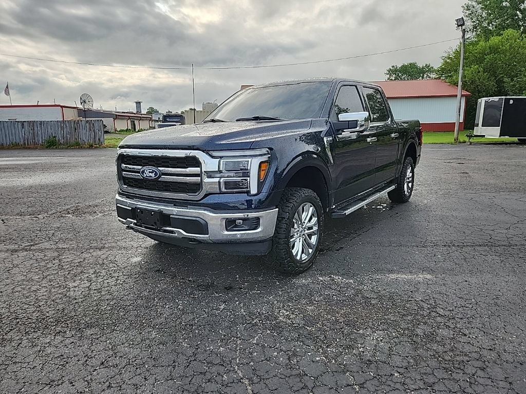 Used 2025 Ford F150 Lariat w/ Equipment Group 501A Mid AWD/4WD image 9