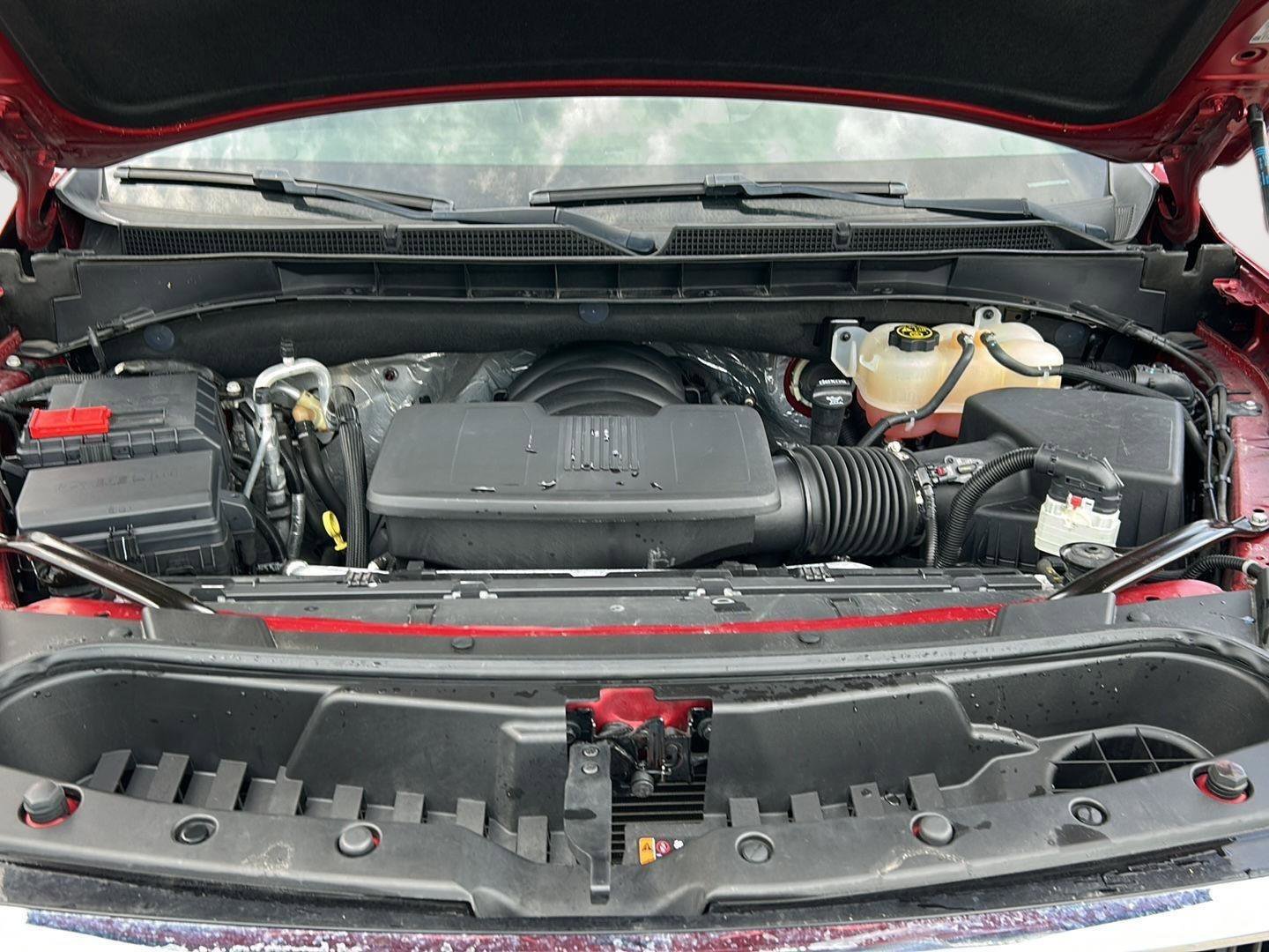 Used 2023 GMC Yukon XL SLT image 27