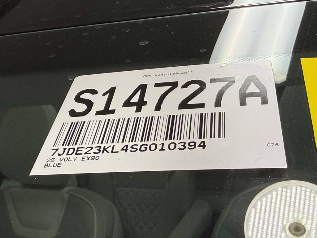 Used 2025 Volvo EX90 Ultra AWD/4WD image 6