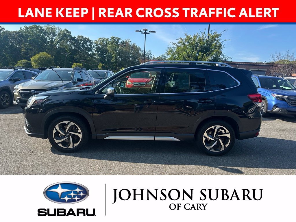 Used 2022 Subaru Forester Touring AWD/4WD image 5