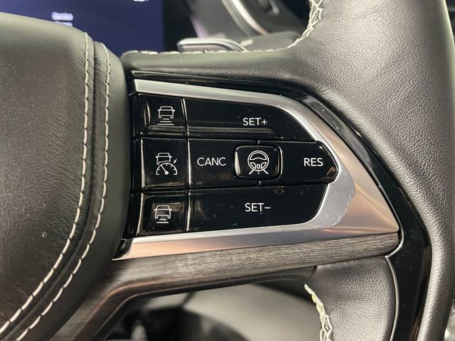 Used 2024 Jeep Grand Cherokee Overland w/ Adv Protech Group III image 10