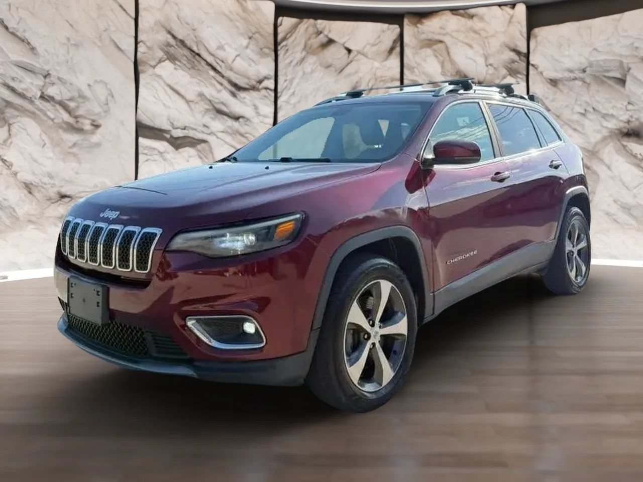 Used 2019 Jeep Cherokee Limited AWD/4WD image 3