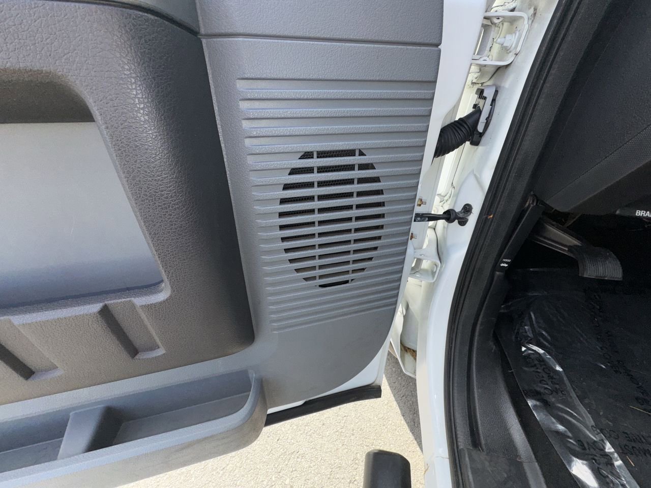 Used 2011 Ford F350 4x4 Crew Cab Super Duty image 17