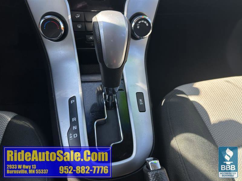 Used 2012 Chevrolet Cruze LS FWD image 19