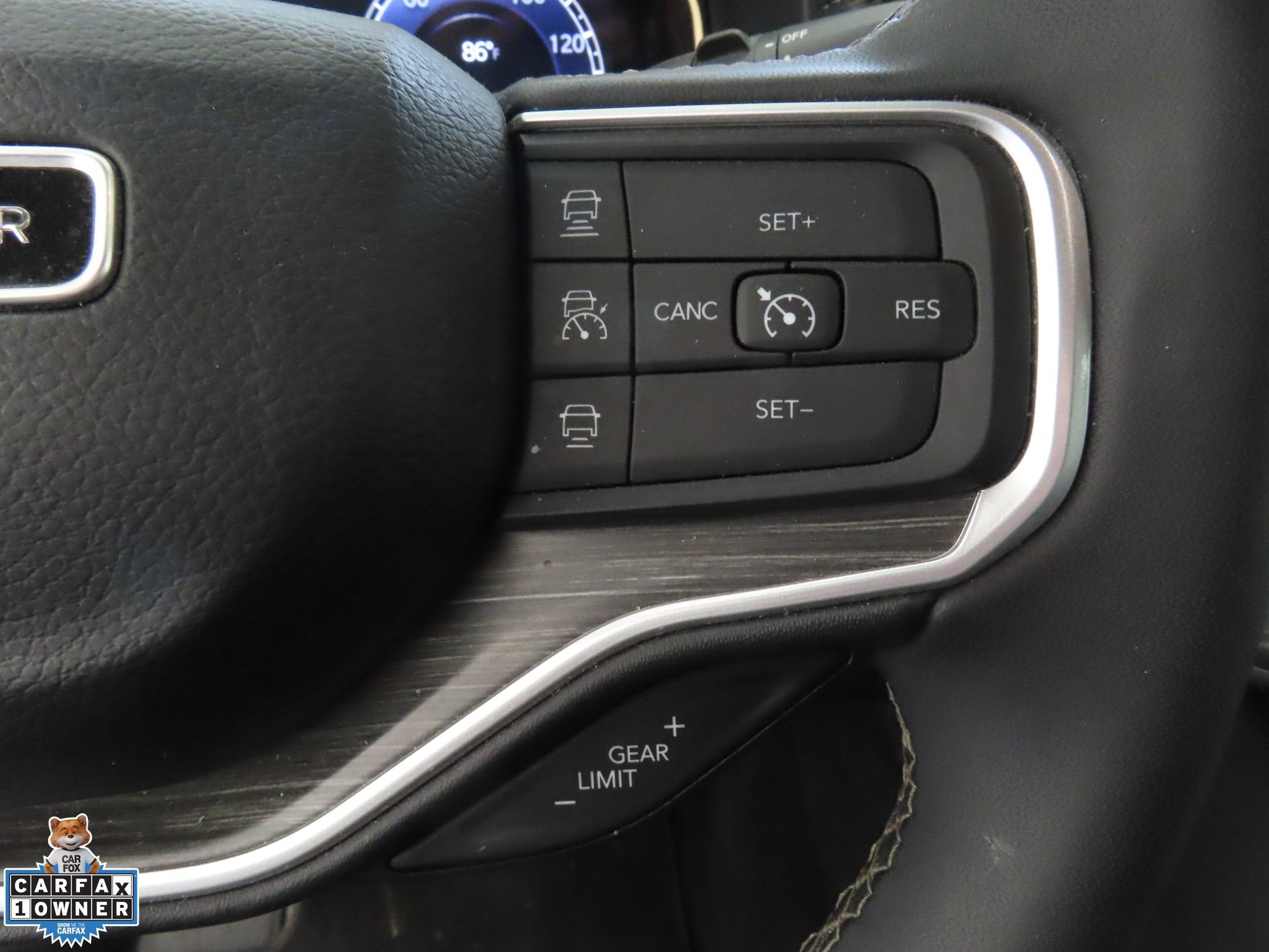 Used 2024 Jeep Wagoneer Series II w/ Flexible Seating Group RWD image 15