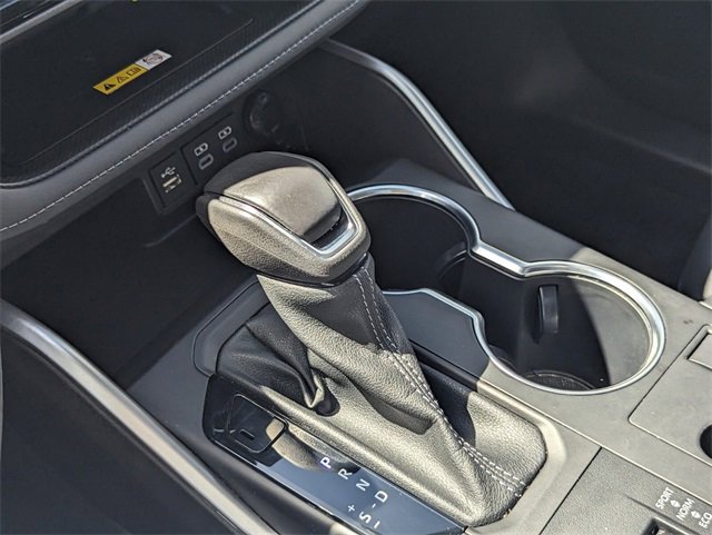 Used 2023 Toyota Highlander XLE image 27