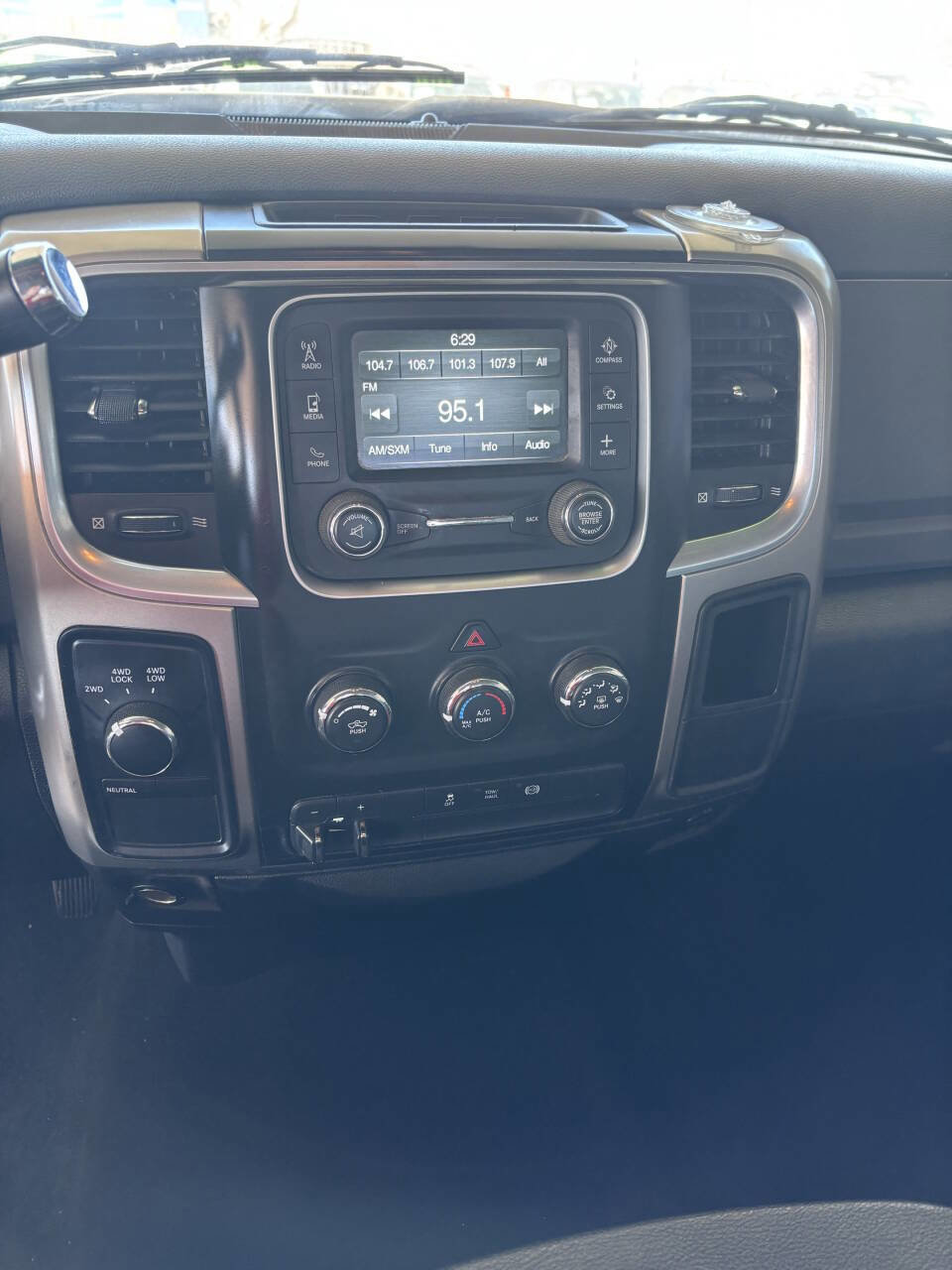 Used 2014 RAM 2500 SLT image 12