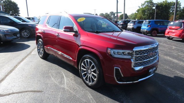 Used 2023 GMC Acadia Denali w/ Denali Ultimate Package
